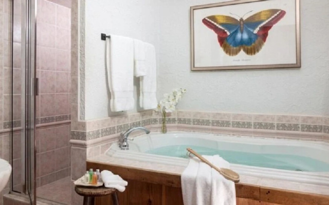 Goodstone Inn & Restaurant