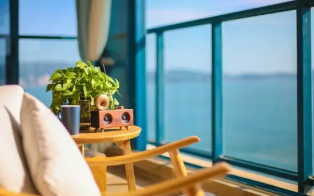 Huizhou Huidong Shuangyuewan Pig Dac Villa Foreign Room Seaside B&B (Vanke Phase 2) – Balcony – Huizhou