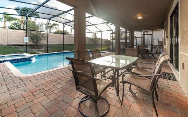 1506 Moon Valley Drive