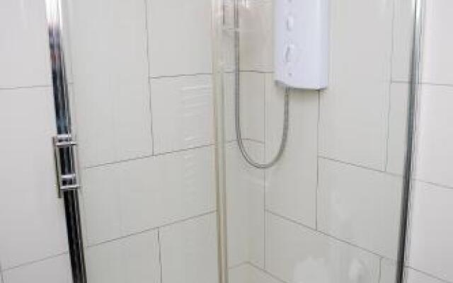 Apt 1, Trafalgar Square (1St Floor)