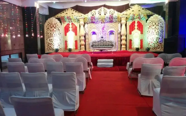 Hotel Vrindavan Garden