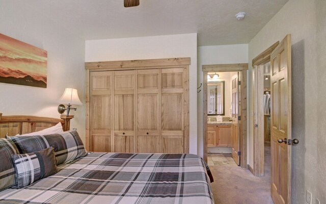 2609 Tenderfoot Lodge