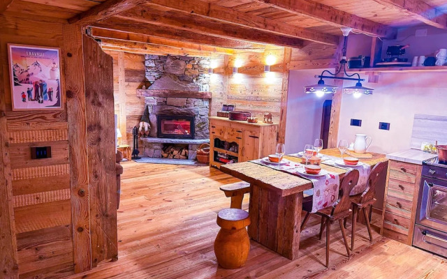 Modern Family Chalet Stunning Mountain