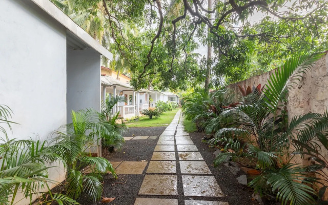 OYO 42083 La Riviere Resort