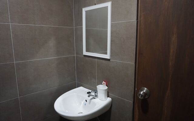 Sakura Bandar Semariang Guest House