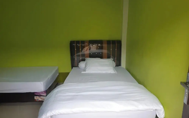 Hotel O Es Em Je Residence