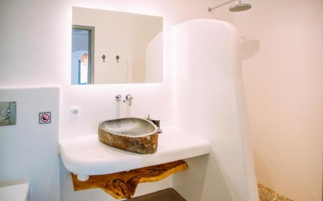 Mykonos Supreme Comfort Suites & Villas