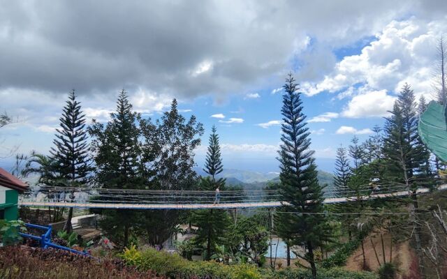 JVR Island in the Sky Resort