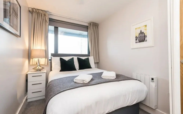 Host Apartments Standish Street Place