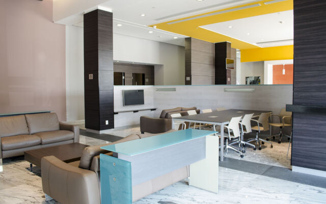 Hotel Casa Inn Galerias