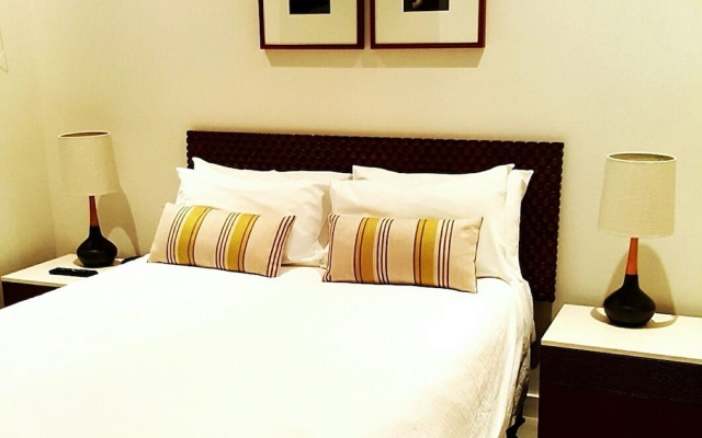 Temple 121 Modern Spacious Palm Cove 2 Brm 2 Bth Resort Apartment With Courtyard – Guest Rooms – Cairns