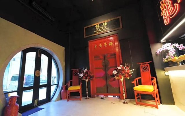 2499 Heritage Hotel Chinatown By RoomQuest