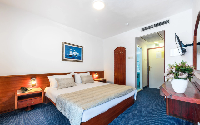 Hotel Komodor