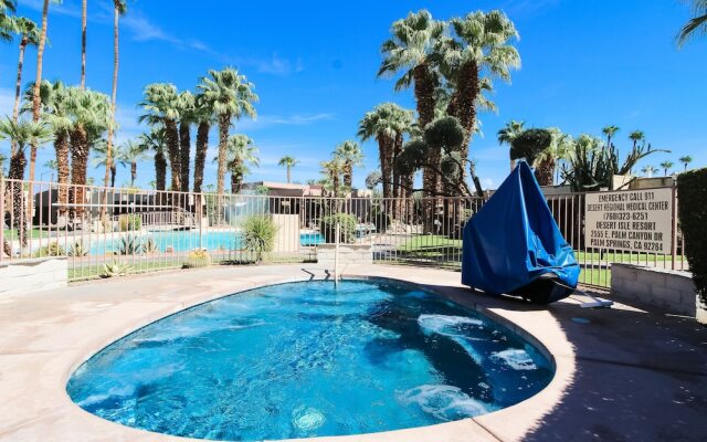 Desert Isle Resort