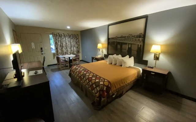 Super 8 by Wyndham Kosciusko