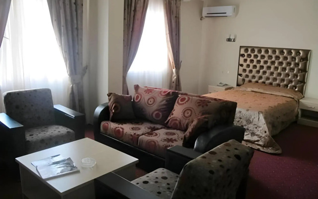 Hostapark Hotel