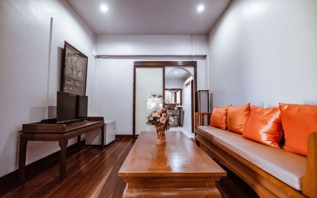 Vila Villa Resort In Town