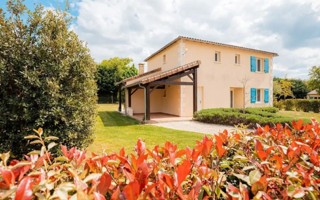 Modern Villa With Large Garden