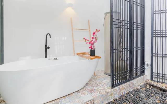 Floral Hotel Yi Shu Yu She Zhouzhuang