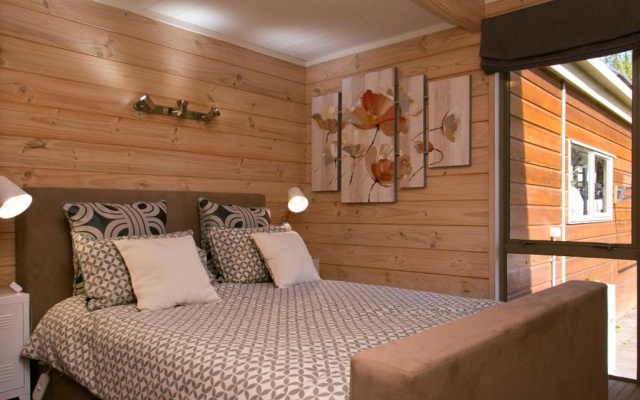 Riverstone House - Turangi Holiday Home – Guest Rooms – Turangi
