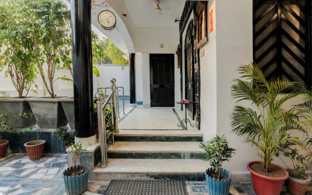 Wanderlust A-Boutique Stay