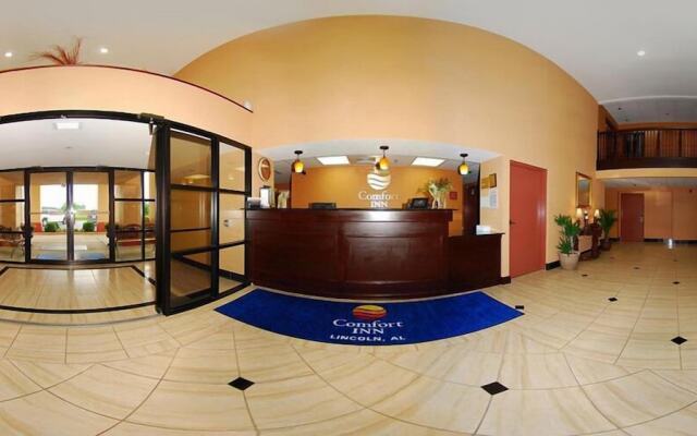 Comfort Inn And Suites Lincoln Al