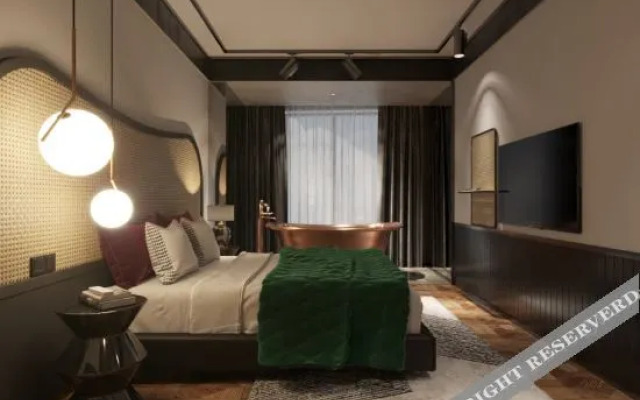 Pinko Residence (Guangzhou Panyu Aoyuan Plaza Store)
