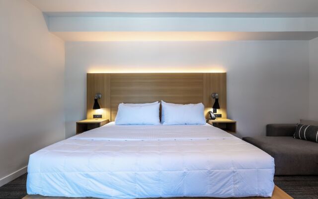 Hotel Mai Downtown Long Beach