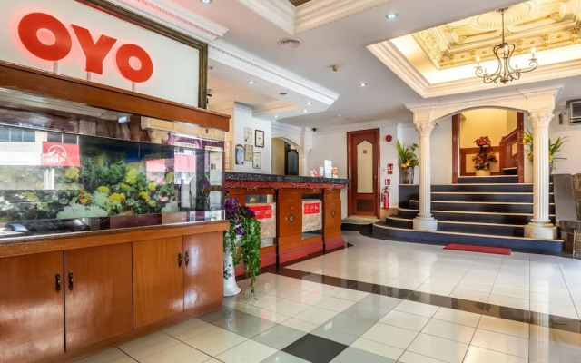 OYO 89735 The Dream Hotel