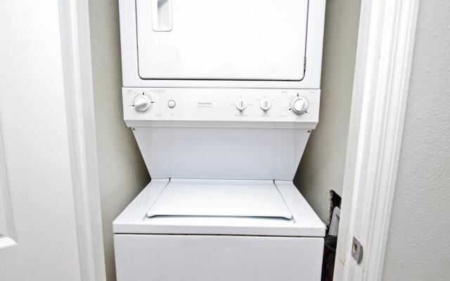 Summerhouse West by Youngs Suncoast