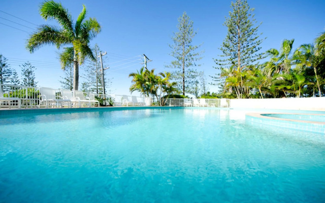 Crystal Bay on the Broadwater