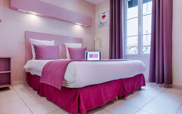 Pink Hotel