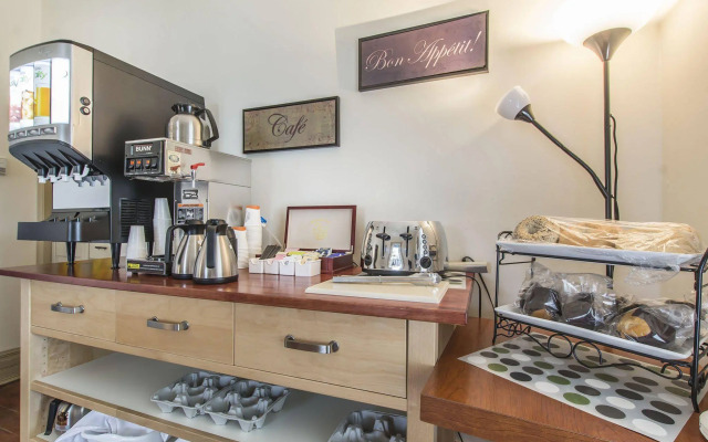 Rodeway Inn King William