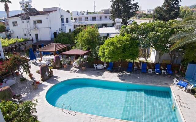 Studio in Polis - Just 800 m From the Beach