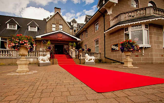 Duke Of Gordon Hotel