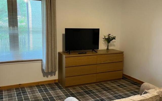 Tigh Stobban Apartment 1