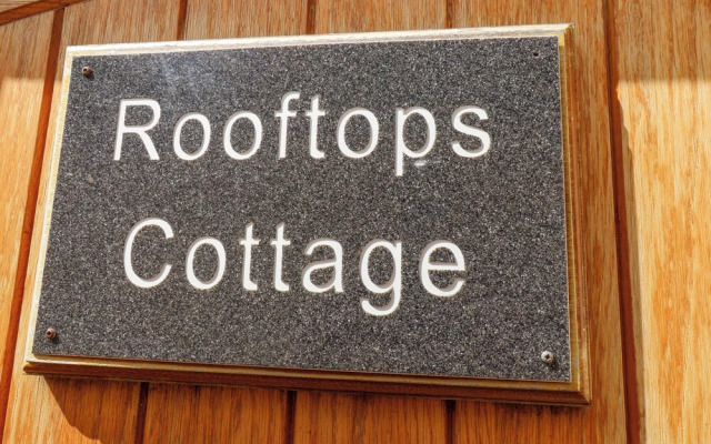 Rooftops Cottage