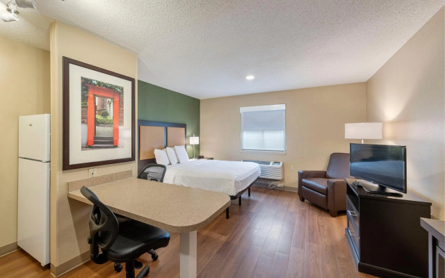 Extended Stay America Select Suites Charlotte Tyvola Rd Exec