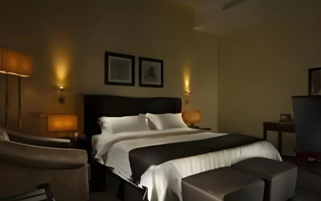 Zara Continental Hotel