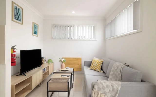 35 Freney St