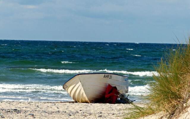 Nice Apartment in Ostseebad Wustrow