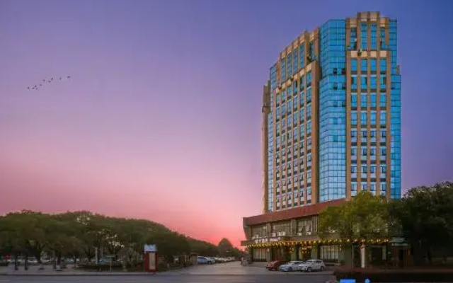 Orange Hotel (Jiujiang Gongqingcheng Railway Station Branch)