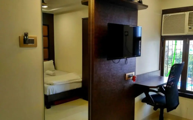 Omega Rooms