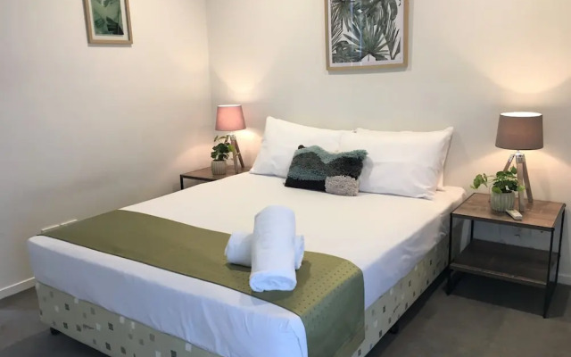 Mowbray East Apartments