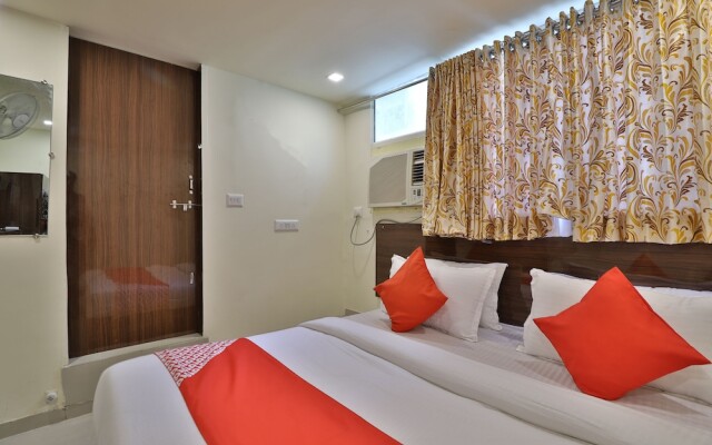OYO 42047 Hotel Skyland