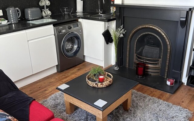 Inviting 1-bed Unit in Watford