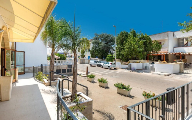 2059 Hotel Roma Tripla