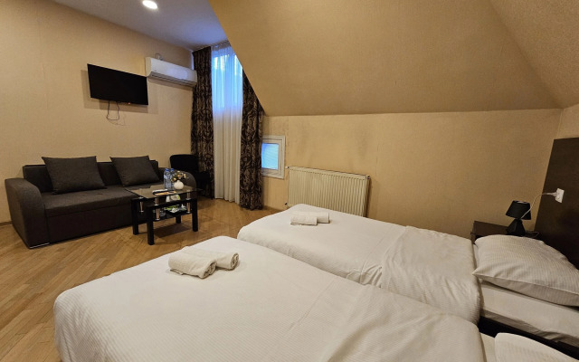 Hotel Boutique IVERIA