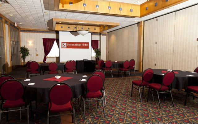 Stonebridge Hotel Grande Prairie