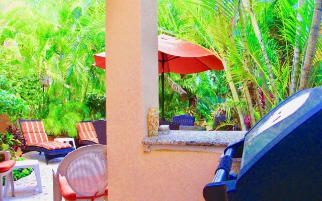 PlayaCar House MZ 28 by Playa Paradise